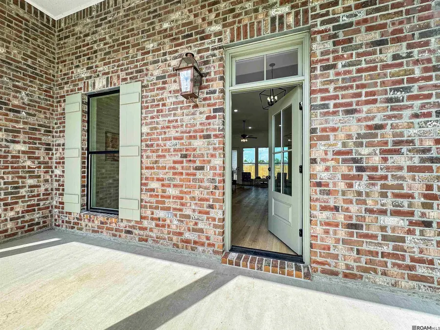 39532 Hernando De Soto Dr, Darrow, LA 70725 - #3