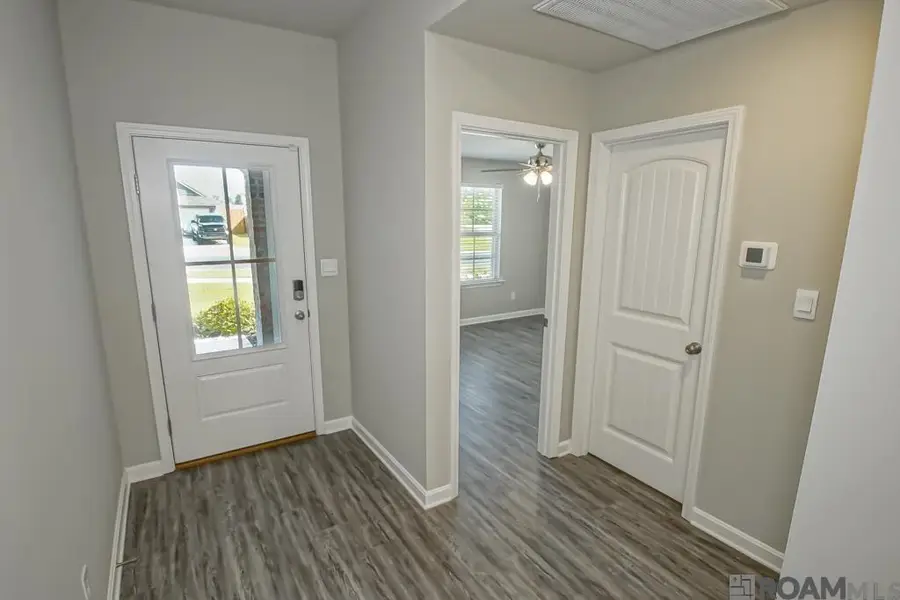 35572 Grovemont Dr, Denham Springs, LA 70706 - #3