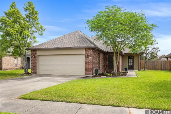 9031 Eastlake Drive, Baton Rouge, LA 70810