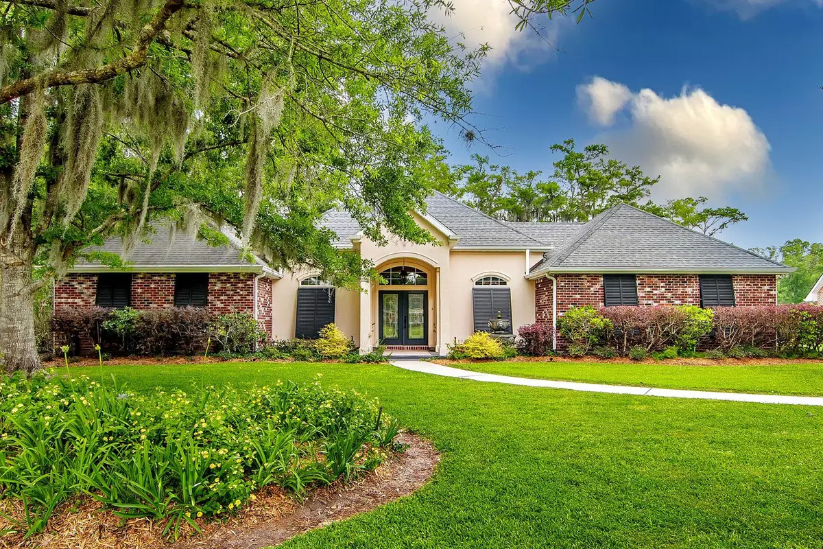 207 Ouiski Bayou Drive, Houma, LA 70360 - #1