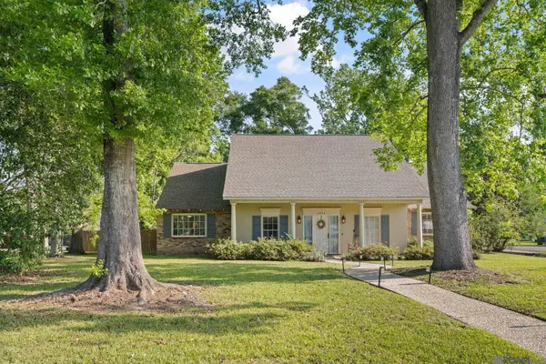 2814 Belle Cherie Ave, Baton Rouge, LA 70820