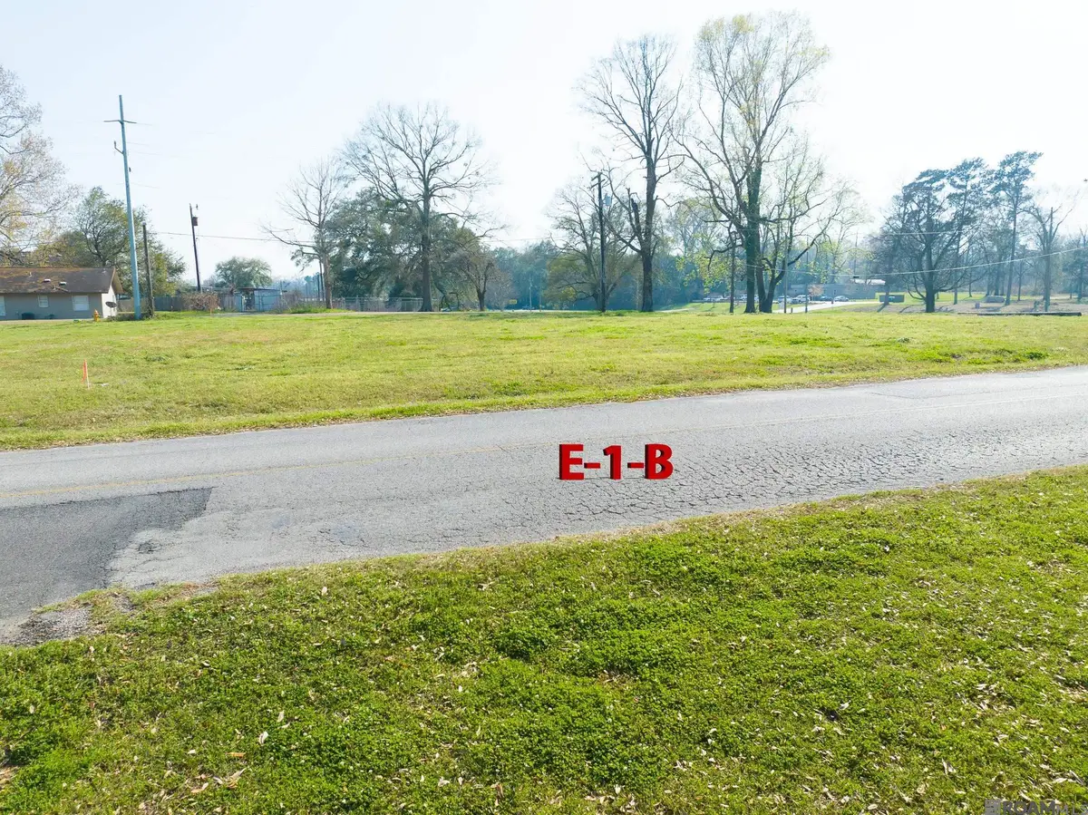 9734 West Feliciana Pkwy, Saint Francisville, LA 70775 - #1