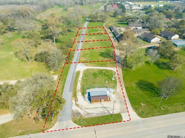 7878 Us Hwy 61, St Francisville, LA 70775