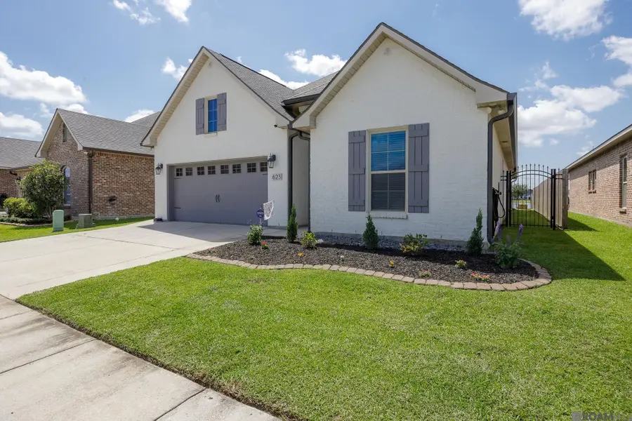623 Beaumont Dr, Gonzales, LA 70737 - #3
