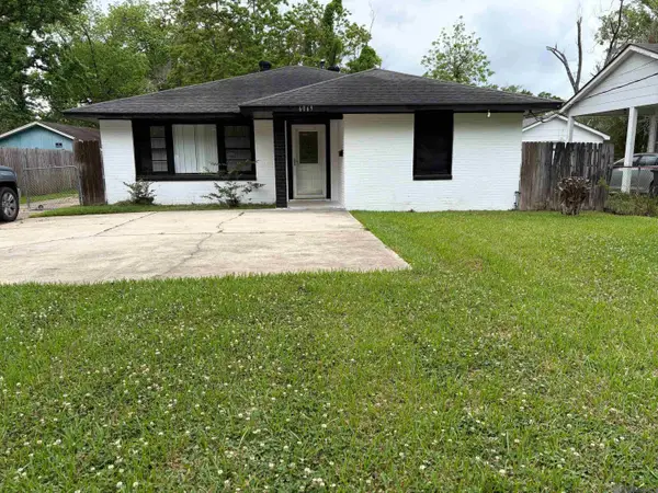 6069 Beechwood Dr, Baton Rouge, LA 70805