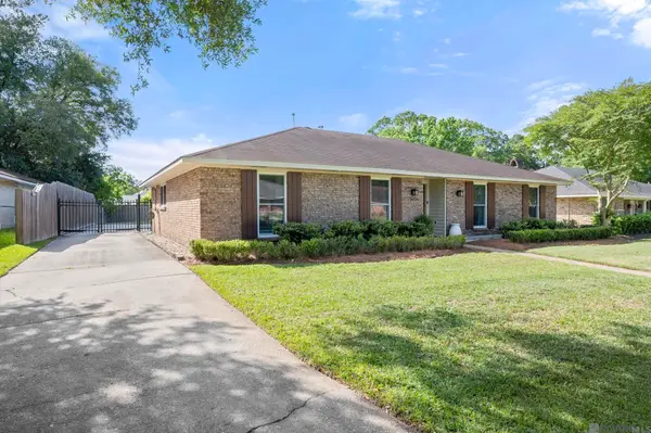 650 Chippenham Dr, Baton Rouge, LA 70808