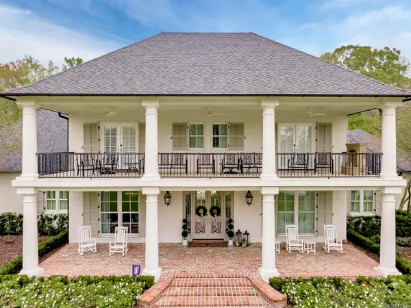 2636 Laurel Lakes Ave, Baton Rouge, LA 70820