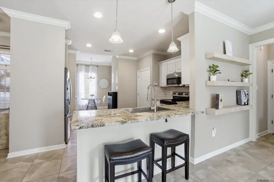 6424 Cameren Oaks Dr, Baton Rouge, LA 70817 - #3