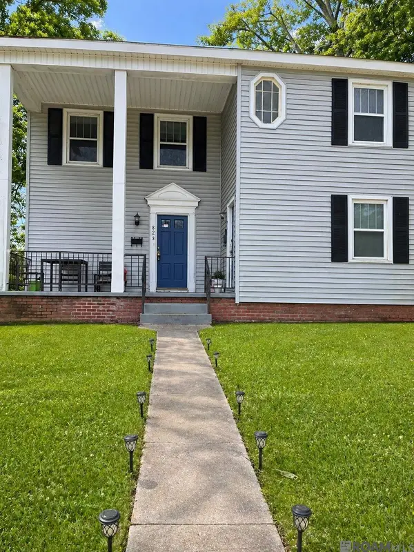 823/825 Rittiner Dr, Baton Rouge, LA 70806