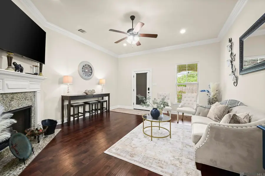 11265 Admirable Oaks Ave, Gonzales, LA 70737 - #2