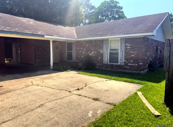 9932 Santa Monica Ave, Baton Rouge, LA 70818