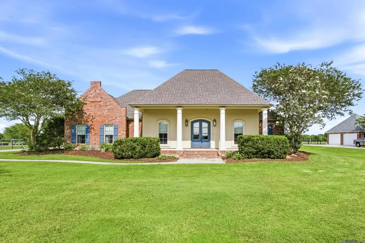 10456 Buddy Gore Rd, Gonzales, LA 70737 - #1