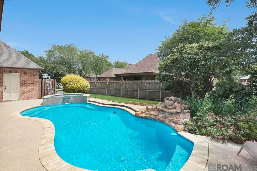 40136 Swan Cir, Gonzales, LA 70737 - #2