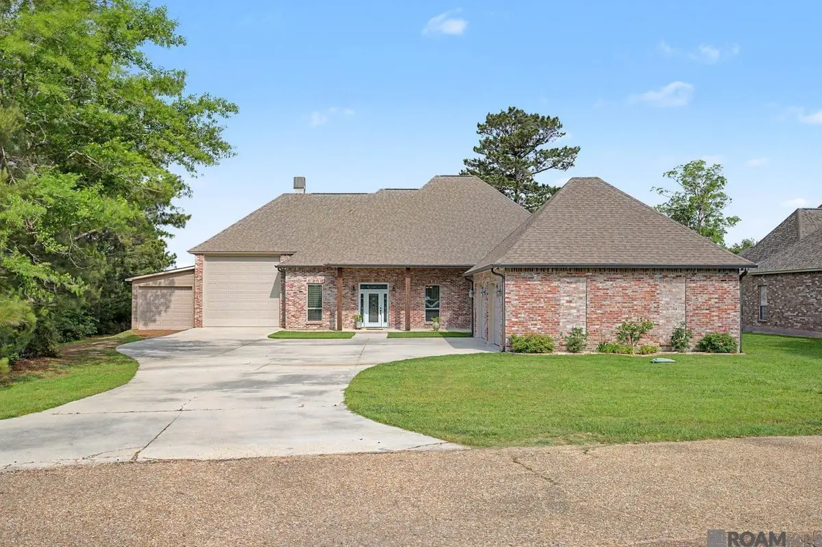 126 Serenity Dr, Denham Springs, LA 70706 - #1