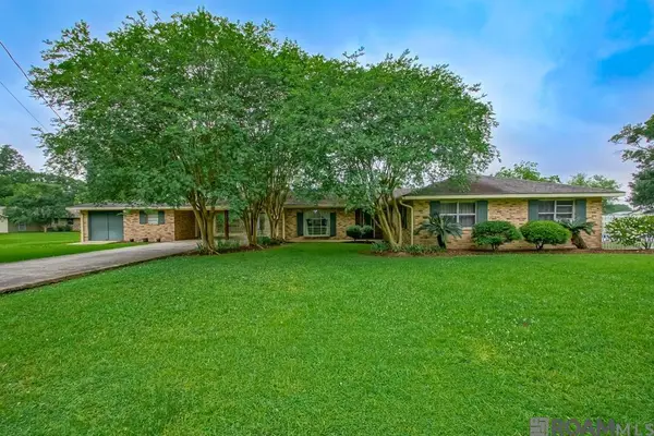 13509 Joe Gautreau Rd, Gonzales, LA 70737