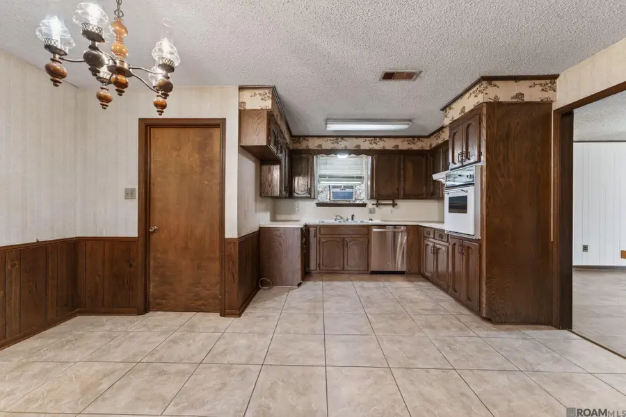 16236 Paula St, Prairieville, LA 70769 - #3