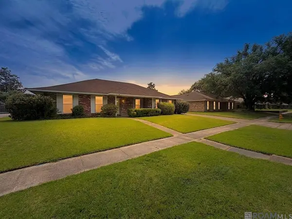 285 E Kirkley Pl, Baton Rouge, LA 70815