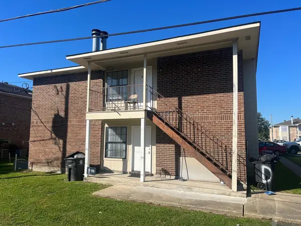 1055 Manson Dr, Baton Rouge, LA 70816
