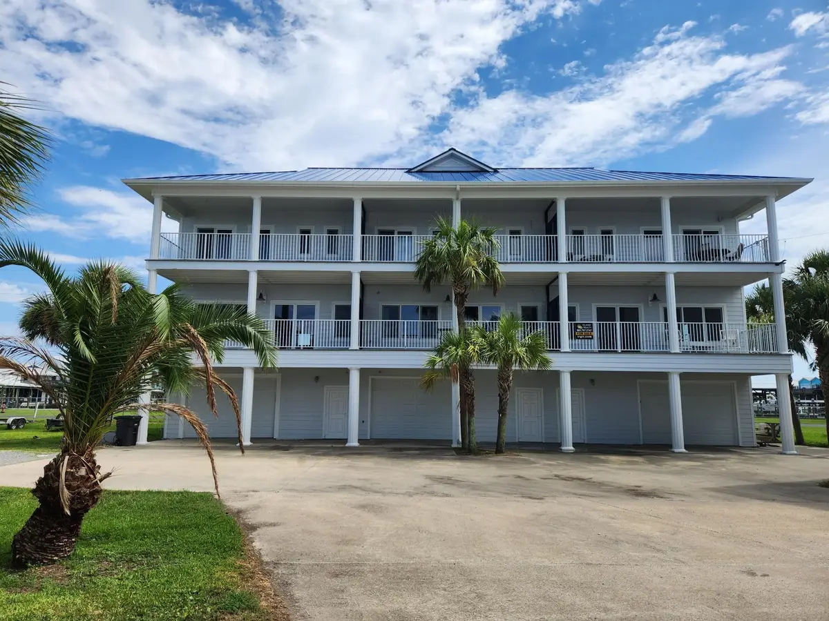 411 Admiral Craik Dr #5, Grand Isle, LA 70358 - #1