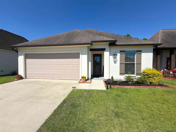 12051 Rotterdam Ave, Geismar, LA 70743