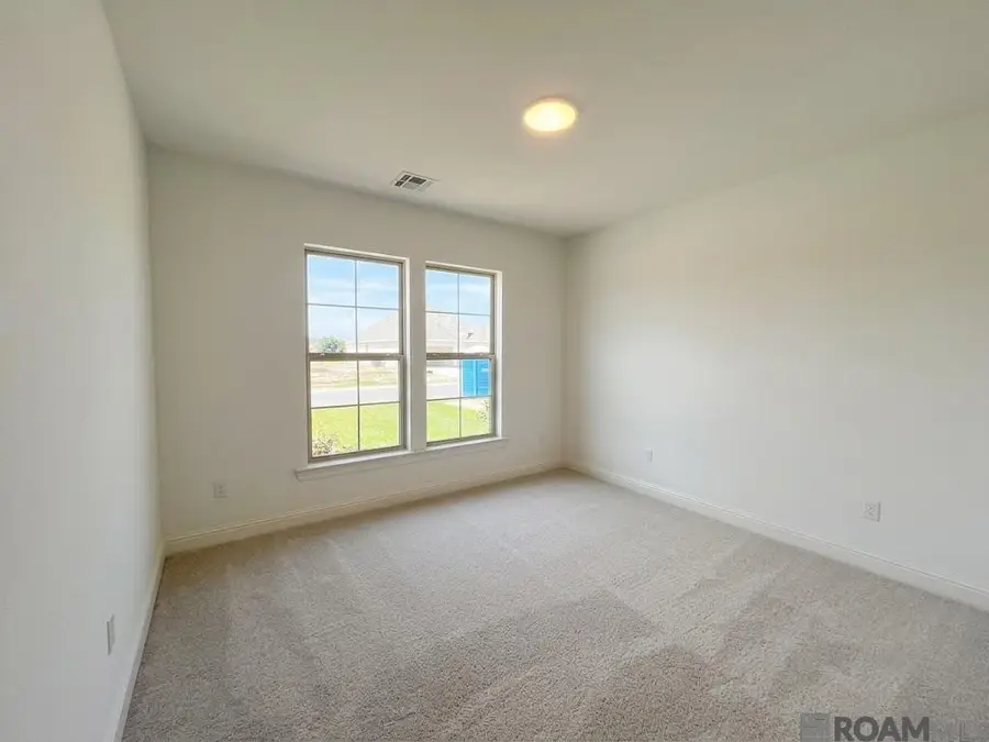 11363 Densmore Dr, Denham Springs, LA 70726 - #2