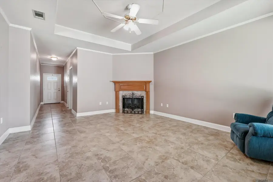 18606 Perkins Oak Rd, Prairieville, LA 70769 - #3
