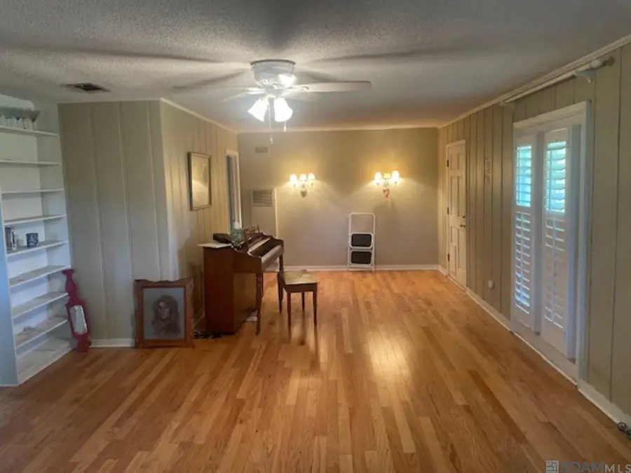 5754 College Dr, Baton Rouge, LA 70806 - #3