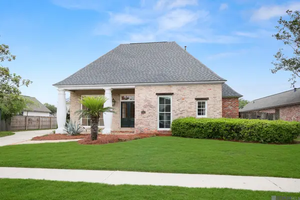 5515 N Pointer Ct, Baton Rouge, LA 70808