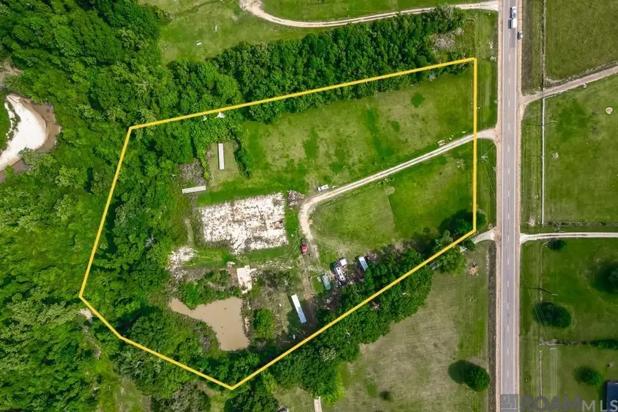 21717 Plank Rd, Zachary, LA 70791 - #3