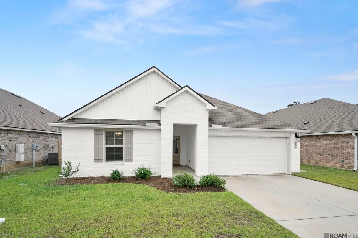 35608 Grovemont Dr, Denham Springs, LA 70706 - #1