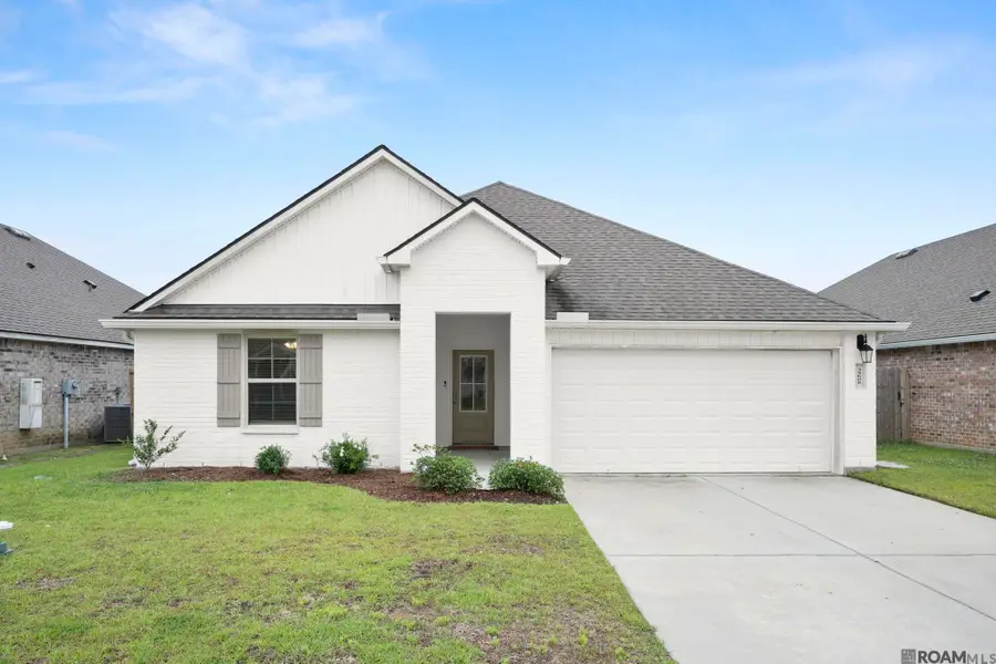 35608 Grovemont Dr, Denham Springs, LA 70706 - #2
