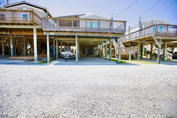 109 Tahiti East Lane, Grand Isle, LA 70358