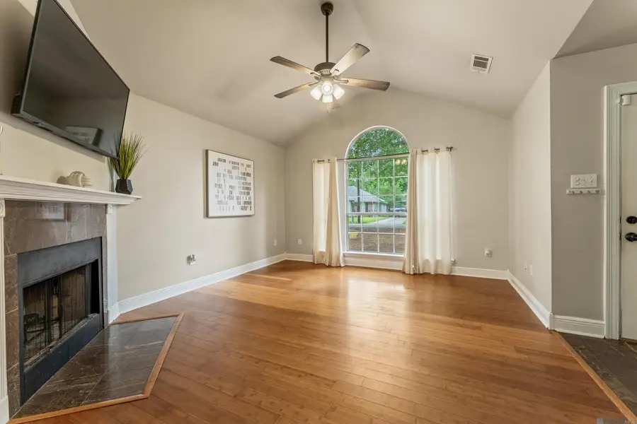 70433 J St, Covington, LA 70433 - #2