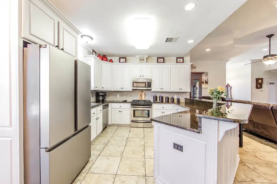 256 Tulip Dr, Houma, LA 70360 - #2