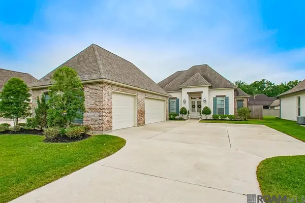 37537 Cypress Hollow Ave, Prairieville, LA 70769
