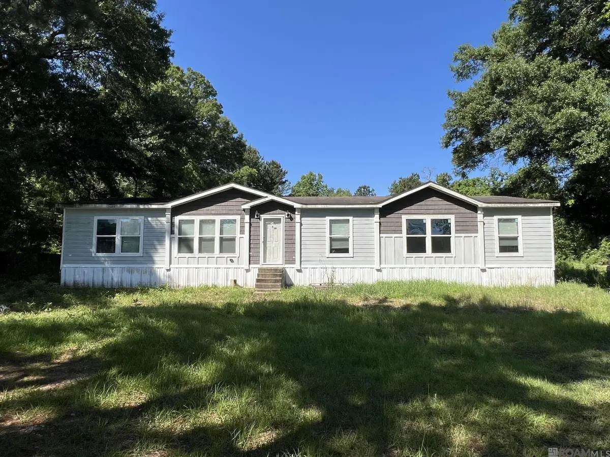 37985 Falcon Wood Dr, Denham Springs, LA 70706 - #1