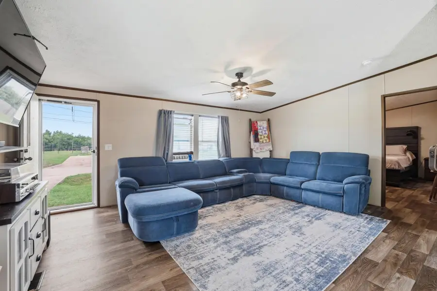 515 Blakefield Dr, Schriever, LA 70395 - #2