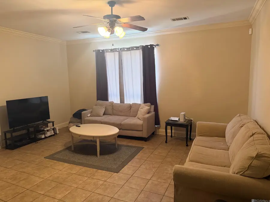 5257 Eastbay Dr, Baton Rouge, LA 70820 - #2