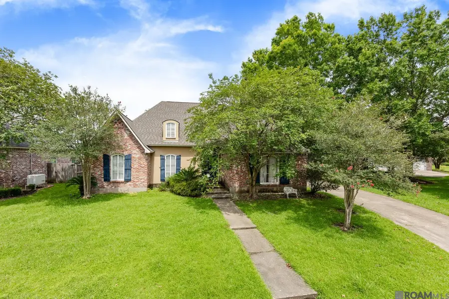 16306 Winding Ridge Ave, Prairieville, LA 70769 - #2