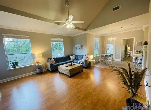 900 Dean Lee Dr #101, Baton Rouge, LA 70820