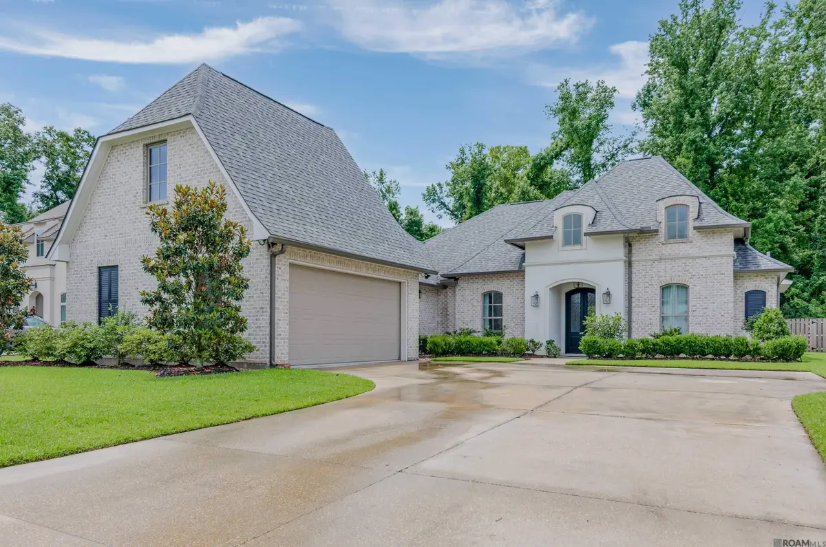 36501 Royal Oak Dr, Prairieville, LA 70769 - #1
