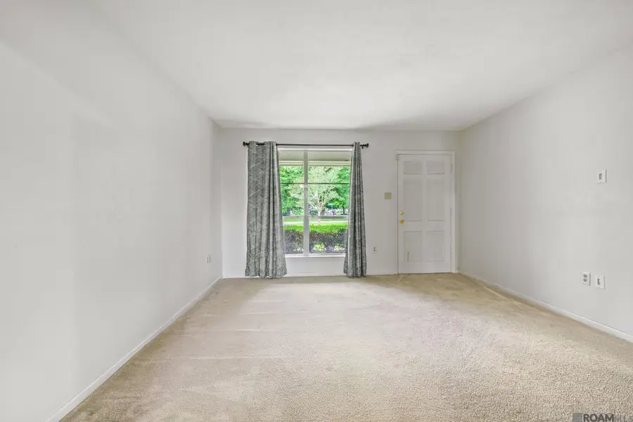 217 E Bolivar Dr, Baton Rouge, LA 70819 - #2