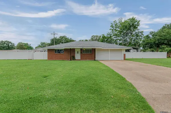 5621 Cypress St, St Francisville, LA 70775