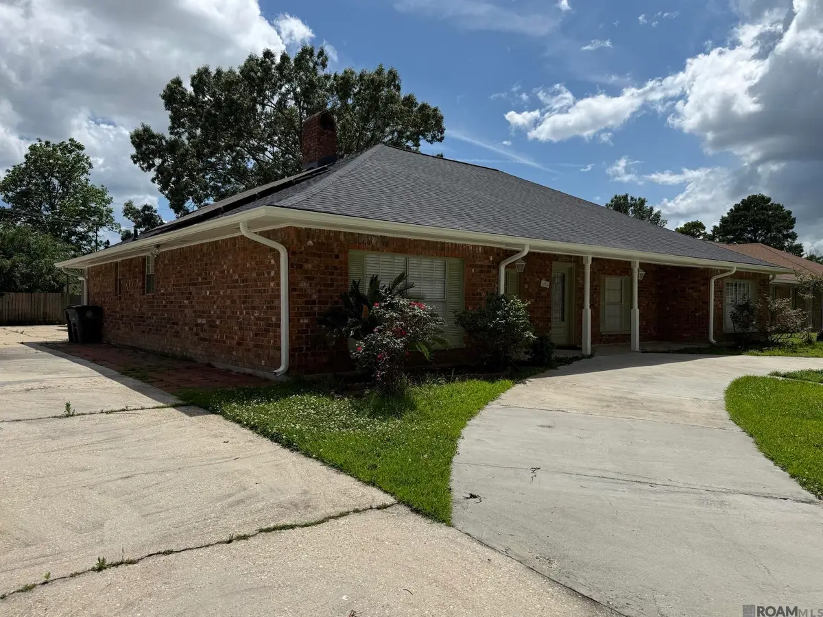 12424 Parkmeadow Dr, Baton Rouge, LA 70816 - #1