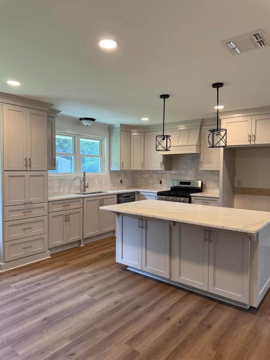 1213 Tetreau St, Thibodaux, LA 70301 - #2