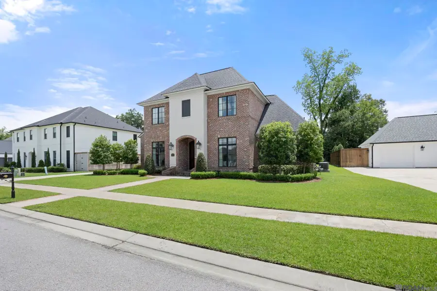 36365 Royal Oak Dr, Prairieville, LA 70769 - #3