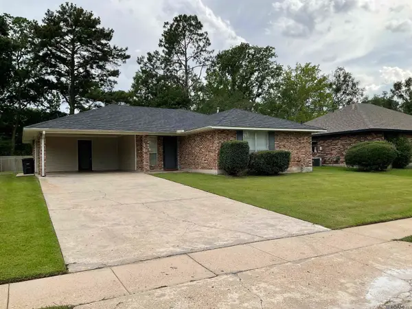 16040 Morel Ave, Saint George, LA 70817