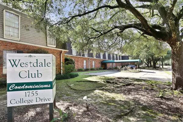 1755 College Dr #110, Baton Rouge, LA 70808
