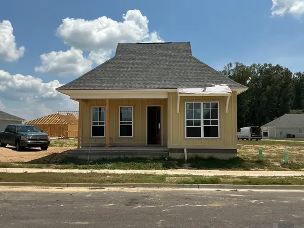 1216 Applewood Dr, Zachary, LA 70791