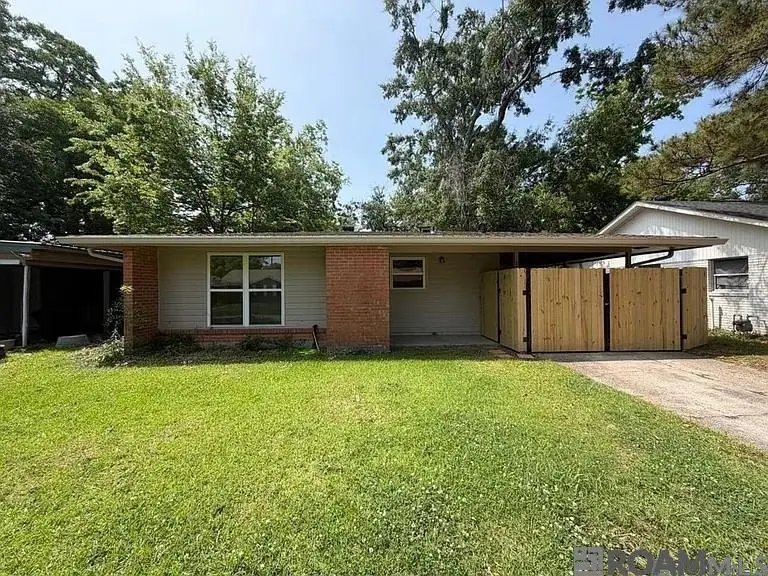 11976 Baylor Dr, Baton Rouge, LA 70816 - #1
